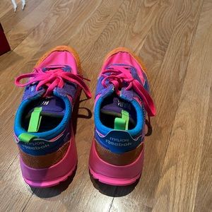 Reebok “Hair” running shoes size mens 7, womens 8.5 with box &  “hair”  laces